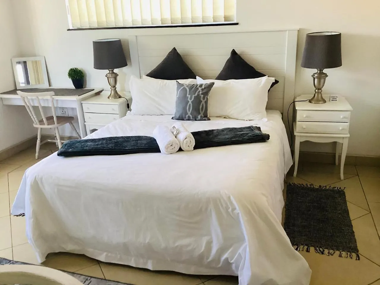 Guest house Ameni Air B&B Port Elizabeth